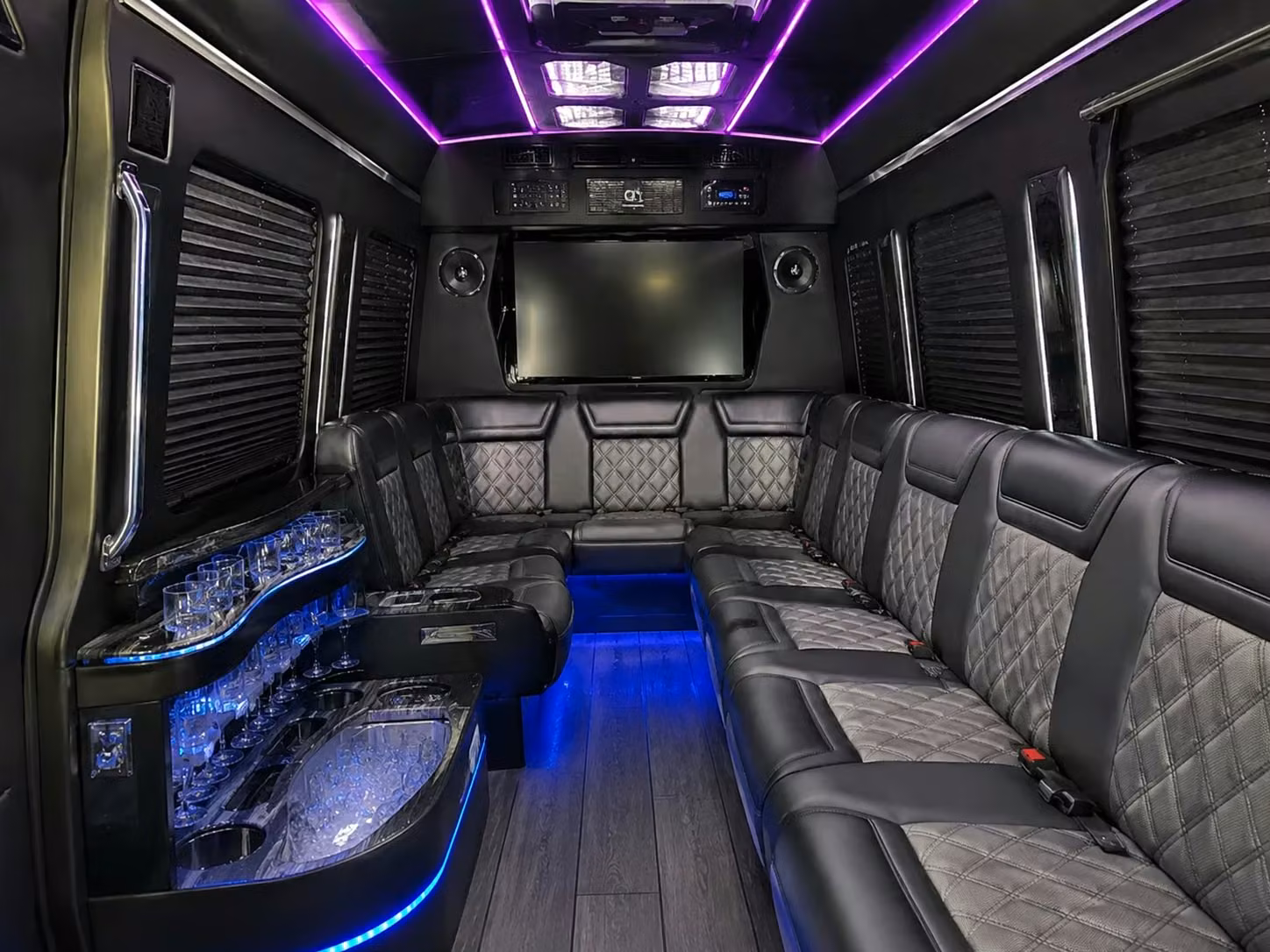 airport transfers for out of town wedding guests flying into paine field