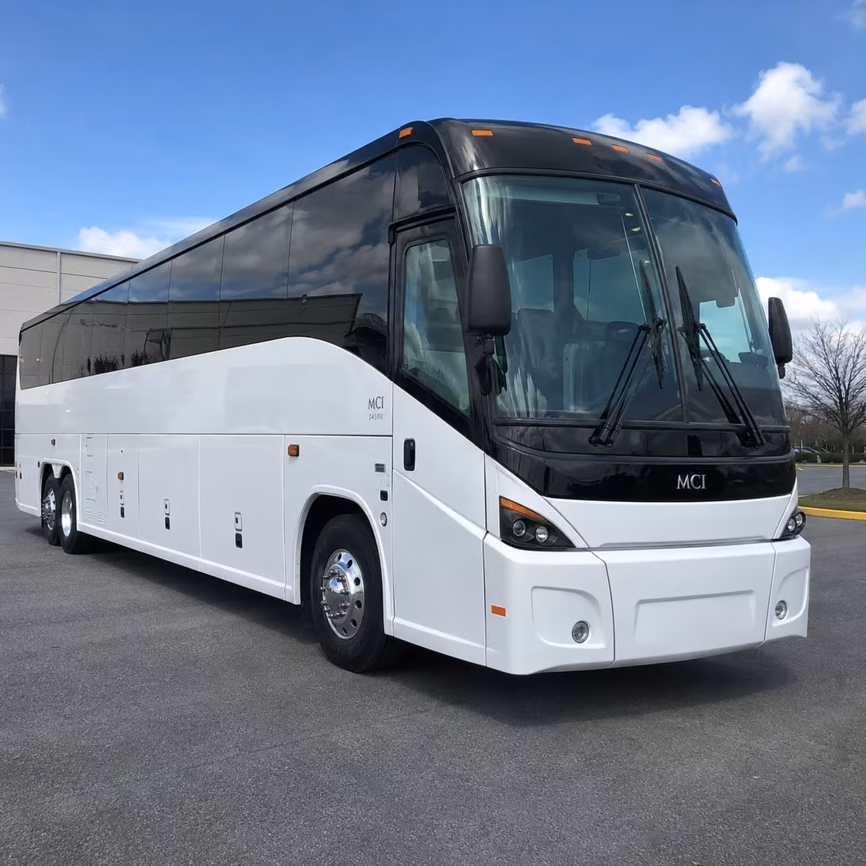 busrentaleverett com is ready to help you book cruise to airport transfers from everett