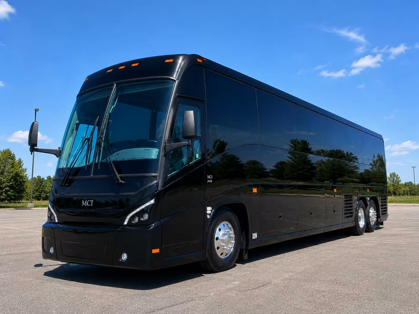 everett charter bus rentals for sports teams sporting events
