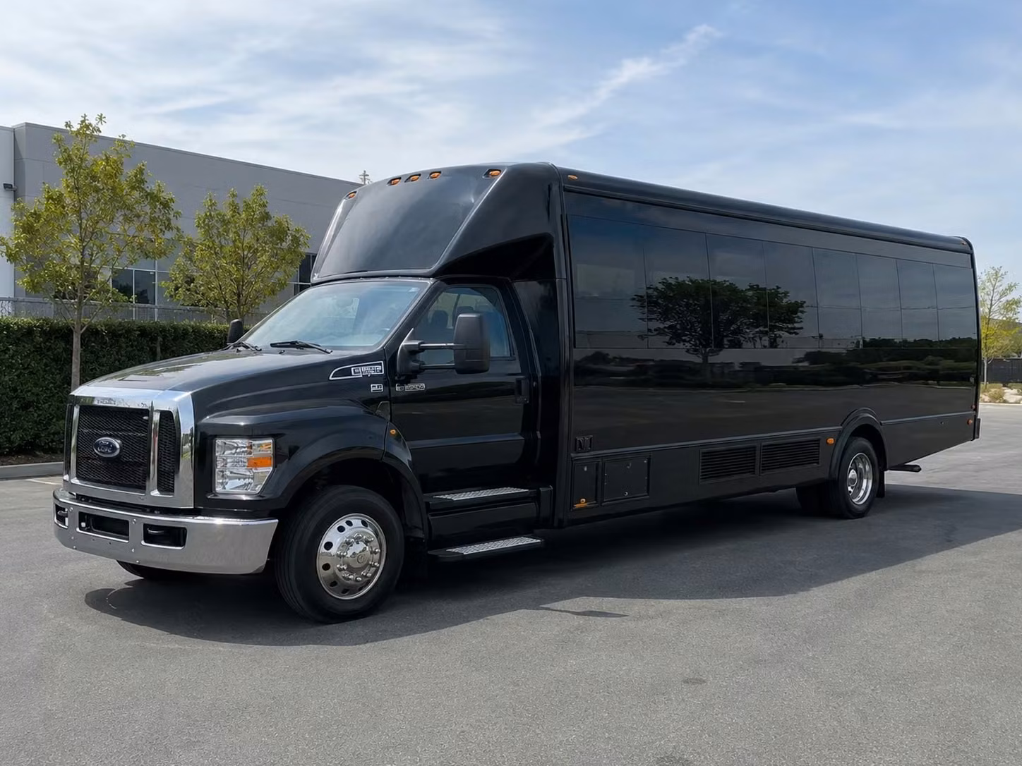 everett prom party buses that keep the night moving on your schedule