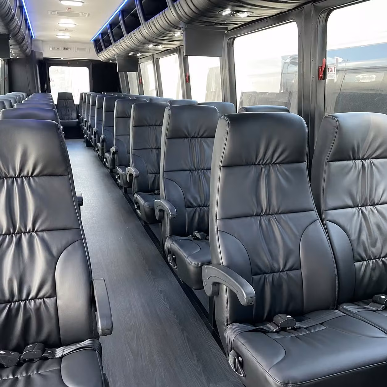 minibus rentals for everett youth group and small group ministry trips